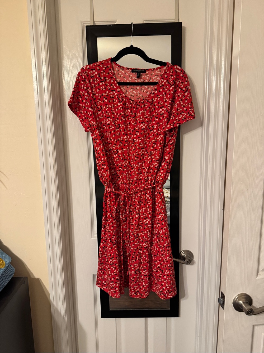 Banana Republic Red Floral Tie-Waist Midi Dress